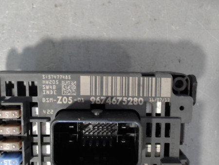 BOITE A FUSIBLES PEUGEOT 308 2011-