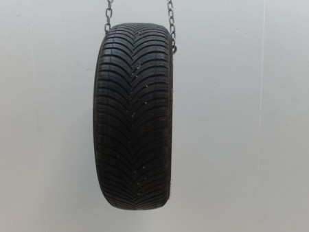 Pneu KLEBER QUADRAXER 3 205 60 16 96 H
