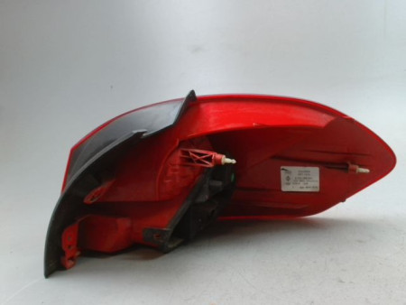 FEU ARRIERE GAUCHE  RENAULT CLIO ESTATE III Phase 2 2009-2012