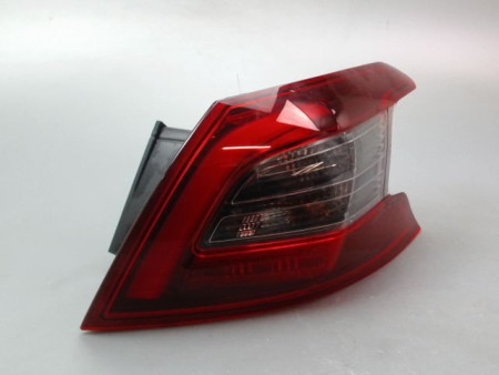 FEU ARRIERE DROIT PEUGEOT 308 2011-