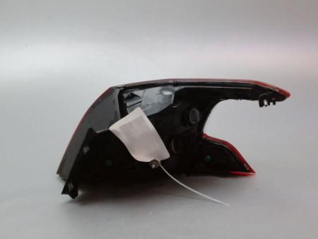 FEU ARRIERE GAUCHE  PEUGEOT 308 2011-