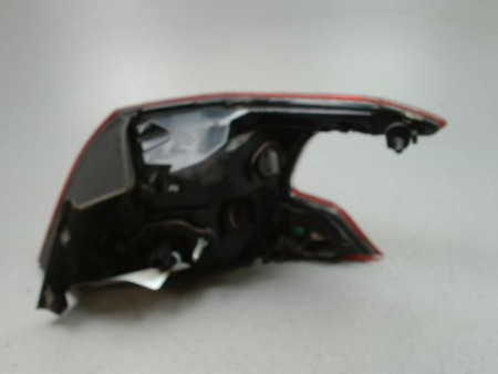 FEU ARRIERE GAUCHE  PEUGEOT 308 2007-