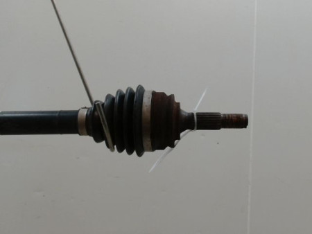 TRANSMISSION AVANT DROIT PEUGEOT 208 Phase 1 2012-... 1.2 VTI 82