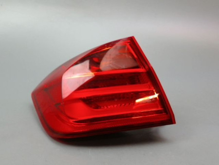FEU ARRIERE GAUCHE  BMW SERIE 3 BERL. VI (F30/F80) 2011-...