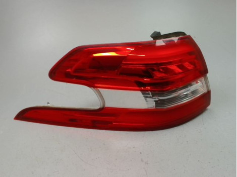 FEU ARRIERE GAUCHE  PEUGEOT 308 SW 2008-