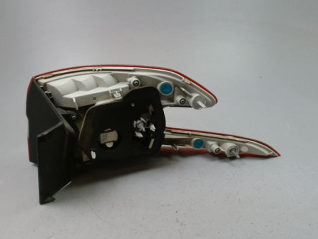FEU ARRIERE GAUCHE  PEUGEOT 308 SW 2008-