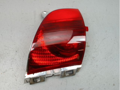 FEU DE PARE-CHOC ARRIERE GAUCHE CITROEN C3 AIRCR.