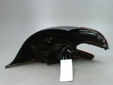 FEU ARRIERE GAUCHE  PEUGEOT 208 Phase 1 2012-...