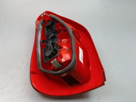 FEU ARRIERE DROIT CITROEN XSARA PICASSO MONOSP. 1999-2010