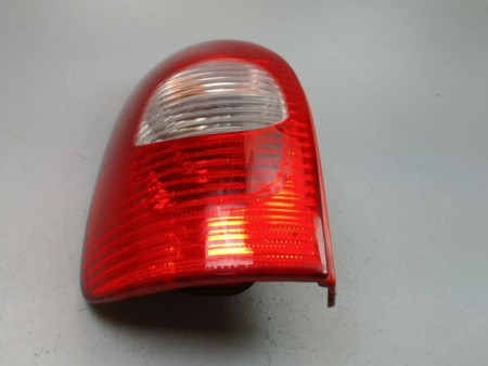 FEU ARRIERE GAUCHE  CITROEN XSARA PICASSO MONOSP. 1999-2010