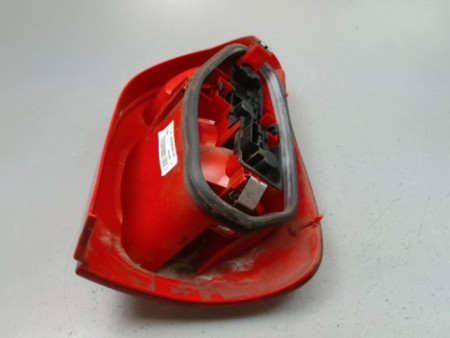 FEU ARRIERE GAUCHE  CITROEN XSARA PICASSO MONOSP. 1999-2010