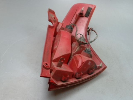 FEU ARRIERE GAUCHE  SUZUKI SWIFT III 2005-2011
