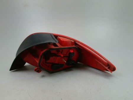 FEU ARRIERE GAUCHE  PEUGEOT 206 1998-2009