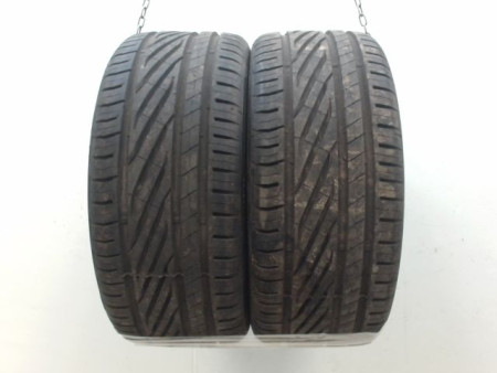 Paire de pneus UNIROYAL RAIN SPORT 5 235 40 18 95 Y