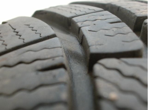 Pneu FALKEN EUROWINTER H501 195 55 16 87 H