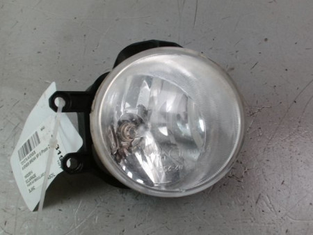 PHARE ANTIBROUILLARD AVANT GAUCHE TOYOTA AVENSIS BREAK III Phase 2 2012-...