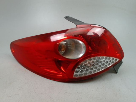 FEU ARRIERE GAUCHE  PEUGEOT 206 + 2009-2013