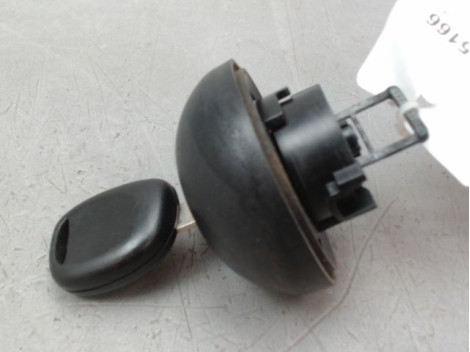 BOUCHON RESERVOIR A CARBURANT RENAULT CLIO CAMPUS II Phase 2 2009-2012