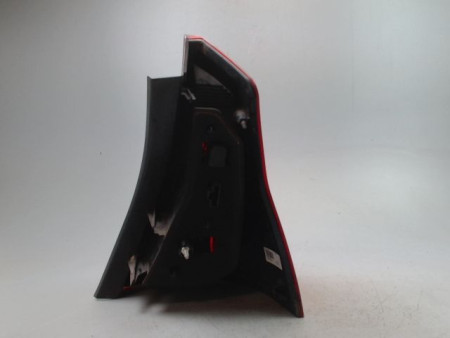 FEU ARRIERE GAUCHE  DACIA SANDERO I 2008-2012