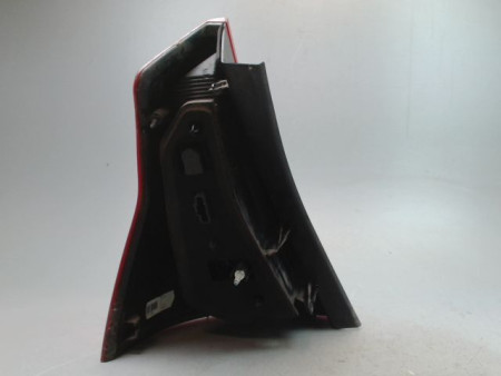 FEU ARRIERE DROIT DACIA SANDERO I 2008-2012