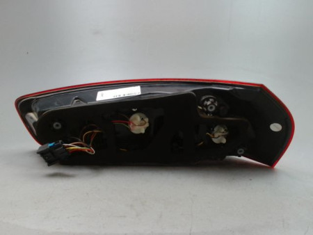 FEU ARRIERE GAUCHE  CITROEN C4 PICASSO 007-
