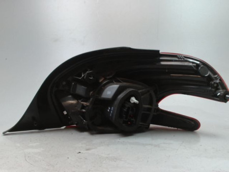 FEU ARRIERE GAUCHE  PEUGEOT 208 Phase 1 2012-...