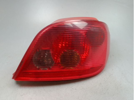 FEU ARRIERE DROIT PEUGEOT 307 Phase 1 2001-2005