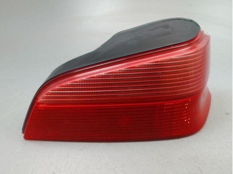 FEU ARRIERE DROIT PEUGEOT 106 Phase 2 1996-2003