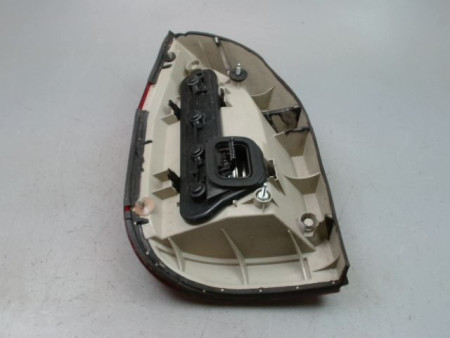 FEU ARRIERE DROIT OPEL ZAFIRA MONOSP. I (A) 1999-2005