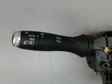 BLOC COMMODOS RENAULT CLIO