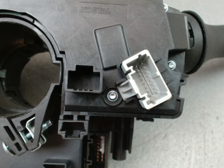 BLOC COMMODOS RENAULT CLIO