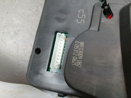 COMMANDE ESSUIE GLACE RENAULT CLIO ESTATE III Phase 2 2009-2012