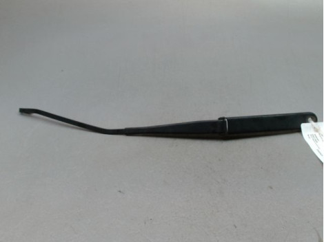 BRAS ESSUIE-GLACE AVANT DROIT FIAT PUNTO II Phase 2 2003-2009