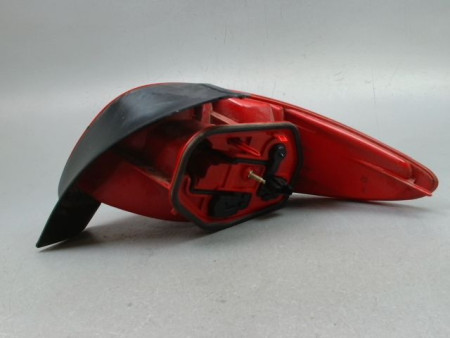 FEU ARRIERE GAUCHE  PEUGEOT 206 1998-2009