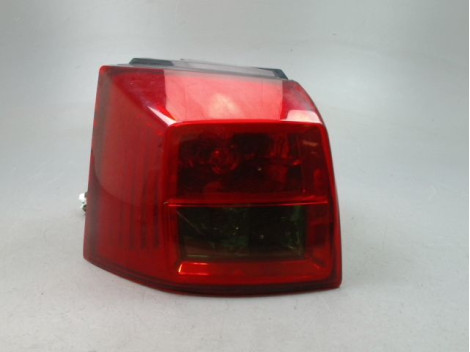FEU ARRIERE GAUCHE  PEUGEOT 4007 BREAK 2007-2013