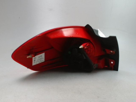 FEU ARRIERE DROIT RENAULT CLIO ESTATE III Phase 1 2008-2009
