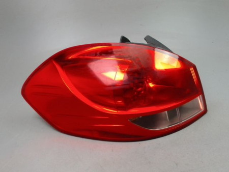 FEU ARRIERE GAUCHE  RENAULT CLIO ESTATE III Phase 1 2008-2009
