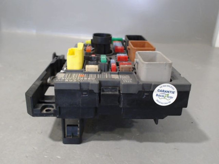 BOITE A FUSIBLES PEUGEOT PARTNER FG II PHASE 2 (B9) 2012-2015