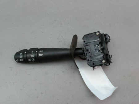 COMMANDE ECLAIRAGE DACIA SANDERO I 2008-2012