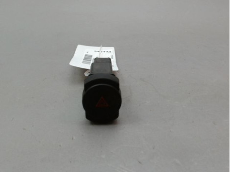 BOUTON DE WARNING DACIA SANDERO I 2008-2012