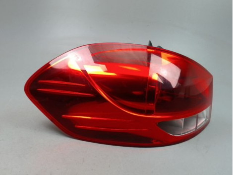 FEU ARRIERE GAUCHE  RENAULT CLIO ESTATE III Phase 2 2009-2012