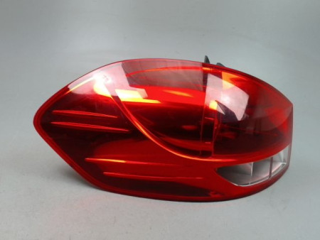 FEU ARRIERE GAUCHE  RENAULT CLIO ESTATE III Phase 2 2009-2012