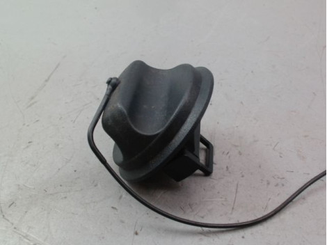 BOUCHON RESERVOIR A CARBURANT DACIA SANDERO 2008-