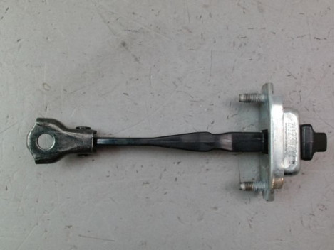 TIRANT PORTE AVANT DROIT DACIA SANDERO 2008-