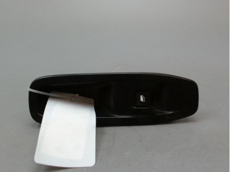 COMMANDE LEVE-GLACE PORTE AVD PEUGEOT 208