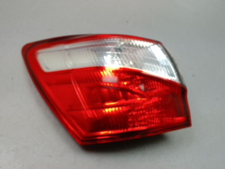 FEU ARRIERE GAUCHE  NISSAN QASHQAI +2 I Phase 2 LONG 2010-2014