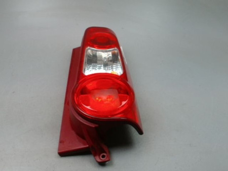 FEU ARRIERE DROIT PEUGEOT PARTNER FG II Phase 1 (B9) 2008-2012