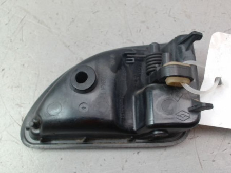 POIGNEE INTERIEURE PORTE AVANT GAUCHE RENAULT KANGOO EXPRESS I Phase 2 2003-2010