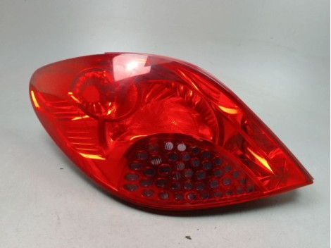 FEU ARRIERE GAUCHE  PEUGEOT 207 2006-2013