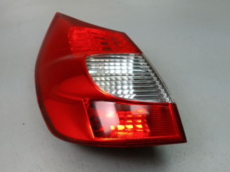 FEU ARRIERE GAUCHE  RENAULT SCENIC MONOSP. III Phase 1 2009-2011
